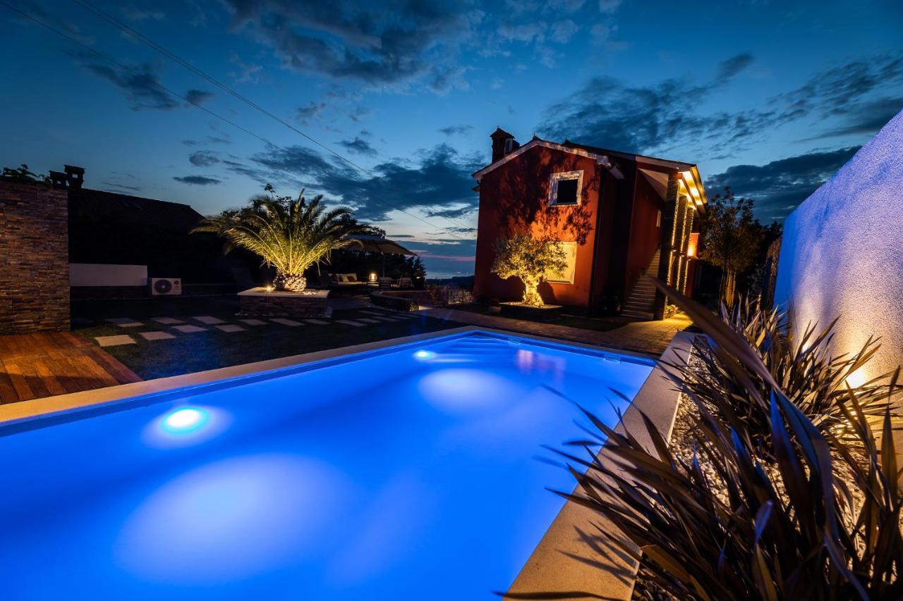 Villa Sunset Pool & Spa Apartments Zgornje Skofije Exterior foto