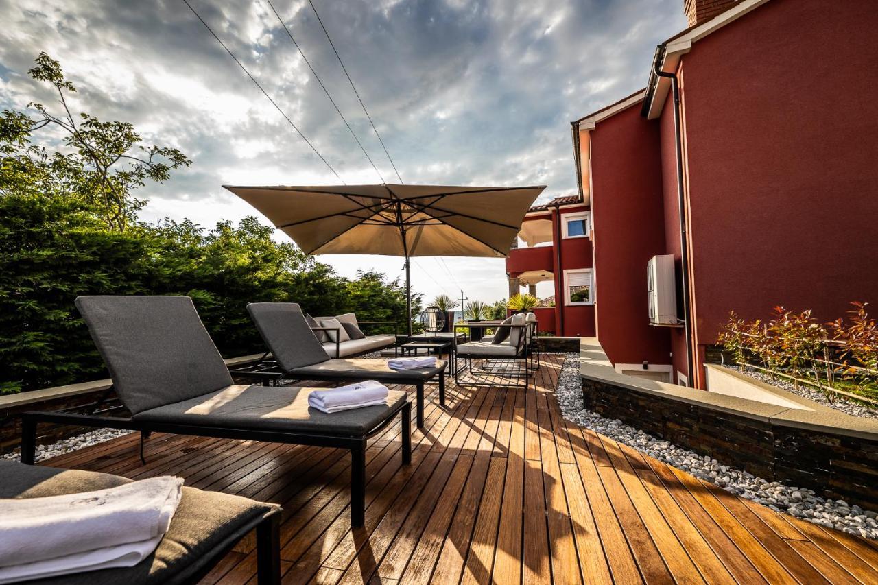 Villa Sunset Pool & Spa Apartments Zgornje Skofije Exterior foto