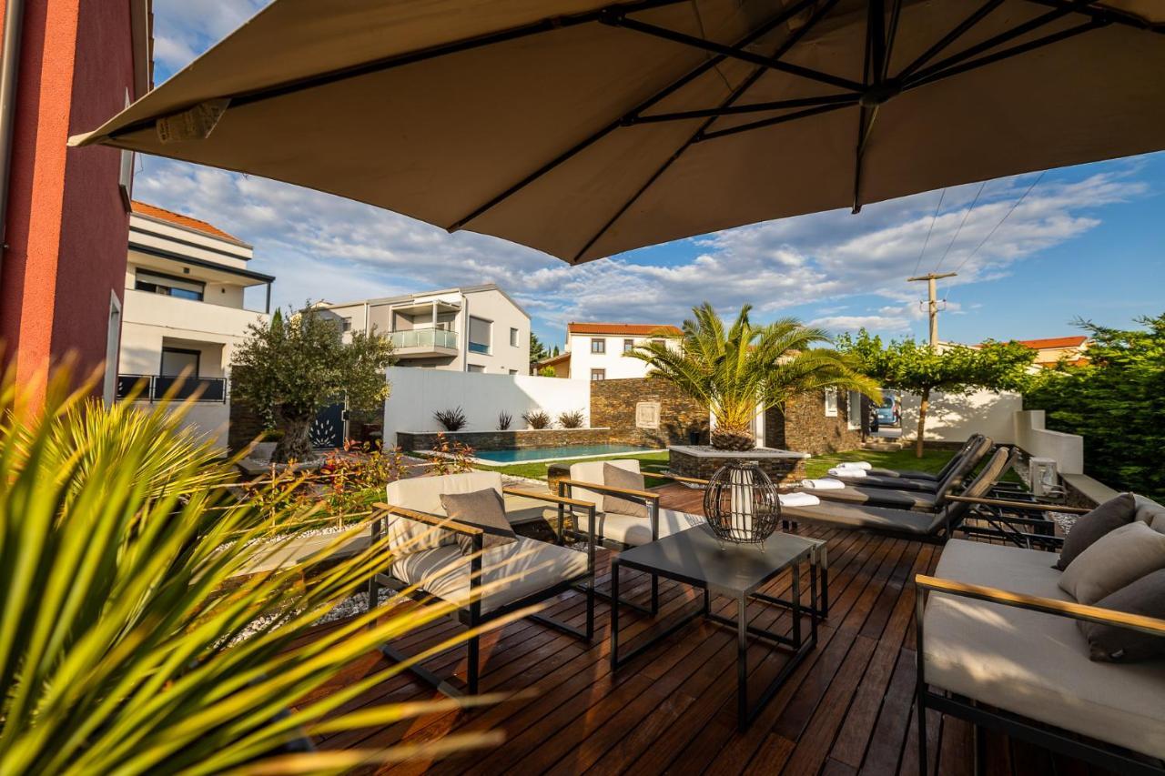 Villa Sunset Pool & Spa Apartments Zgornje Skofije Exterior foto