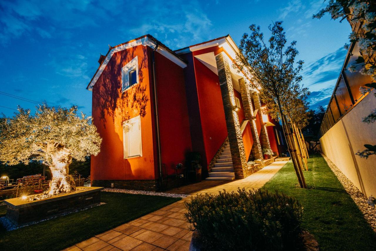 Villa Sunset Pool & Spa Apartments Zgornje Skofije Exterior foto