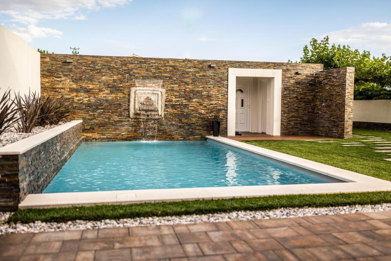 Villa Sunset Pool & Spa Apartments Zgornje Skofije Exterior foto